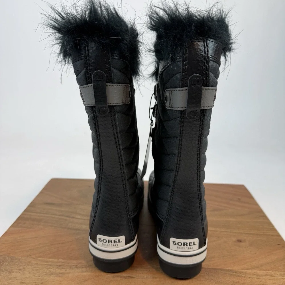 New Big Kids SOREL Youth Whitney II Short Lace Winter Boot Snow Boots Size 5 Y